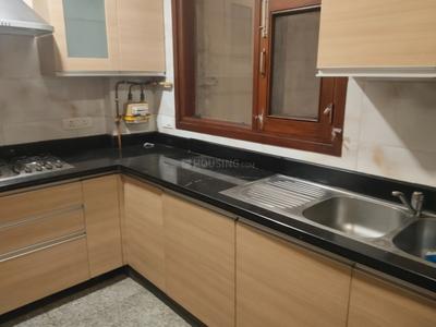 Kitchen Image of 1980 Sq.ft 3 BHK Builder Floor for rent in Sarvapriya Vihar New Delhi for Rs. 110000