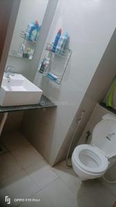 Bathroom Image of 1800 Sq.ft 3 BHK Apartment / Flat for rent in Sushma Chandigarh Grande, Gazipur Zirakpur for Rs. 42000