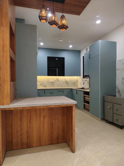 Sk Building  Main Image 1