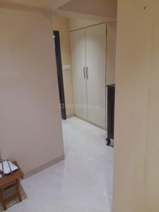 Hall Image of 540 Sq.ft 1 BHK Apartment / Flat for rent in Manju Mahal, Pali Hill Mumbai for Rs. 110000