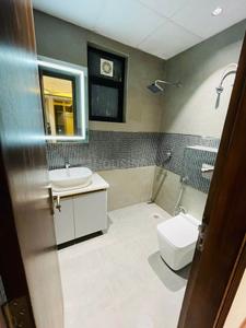 Bathroom Image of 2000 Sq.ft 4 BHK Apartment / Flat for sale in Chhattarpur New Delhi for Rs. 17500000