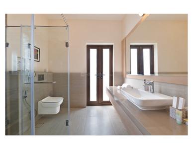 Bathroom Image of 3705 Sq.ft 3 BHK Villa for sale in Anjuna Goa for Rs. 75000000