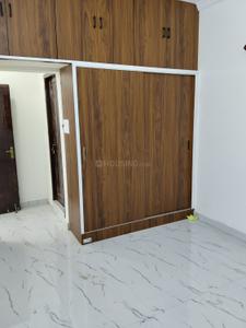 Bedroom Image of 1300 Sq.ft 2.5 BHK Builder Floor for rent in Humayun Nagar Hyderabad for Rs. 30000