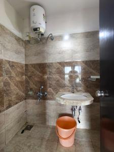 Bathroom Image of 1100 Sq.ft 2 BHK Apartment / Flat for rent in Kohinoor Shangrila, Pimpri Pune for Rs. 33000
