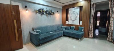 Bedroom Image of 950 Sq.ft 2 BHK Apartment / Flat for sale in Takshashila Colonials, Maninagar Ahmedabad for Rs. 8200000