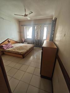 Image of 1050 Sq.ft 2 BHK Apartment / Flat for rent in Malad West, Mumbai for Rs. 62000