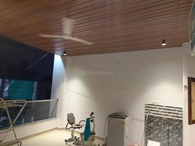 Hall Image of 1600 Sq.ft 2 BHK Apartment / Flat for rent in Gomti Nagar Lucknow for Rs. 26000