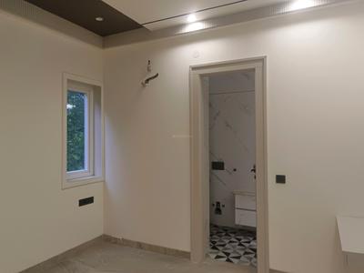 Bedroom Image of 1350 Sq.ft 4 BHK Builder Floor for sale in Sector 11 Rohini New Delhi for Rs. 26500000