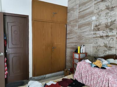 Bedroom Image of 2200 Sq.ft 3 BHK Builder Floor for rent in Palam Vihar Gurgaon for Rs. 35000