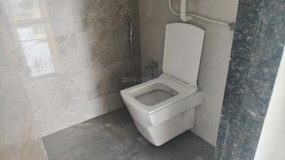 Bathroom Image of 725 Sq.ft 1 BHK Apartment / Flat for rent in Triveni Heights, Ulwe Navi Mumbai for Rs. 21000