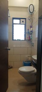 Bathroom Image of 420 Sq.ft 1 BHK Apartment / Flat for sale in Andheri West Mumbai for Rs. 15000000