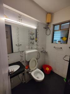 Image of 900 Sq.ft 2 BHK Apartment / Flat for sale in Landmark Towers, Dadar East, Mumbai for Rs. 31000000