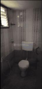 Bathroom Image of 950 Sq.ft 2 BHK Independent House for rent in Mutharasanallur Tiruchirappalli for Rs. 7700
