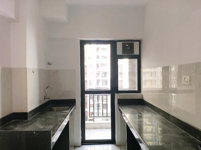 Kitchen Image of 1000 Sq.ft 3 BHK Apartment / Flat for sale in Runwal Gardens Phase I, Dombivli East Thane for Rs. 9000000