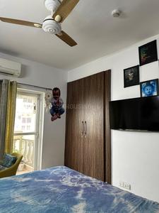 Bedroom Image of 1320 Sq.ft 3 BHK Apartment / Flat for sale in Nimbus The Hyde Park, Sector 78 Noida for Rs. 15700000