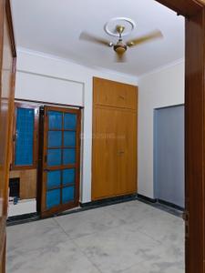 Bedroom Image of 1300 Sq.ft 2 BHK Builder Floor for rent in Sector 50 Noida for Rs. 32000