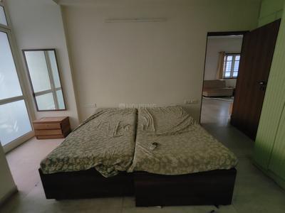Bedroom Image of 2250 Sq.ft 3 BHK Apartment / Flat for sale in Ambawadi Ahmedabad for Rs. 21100000