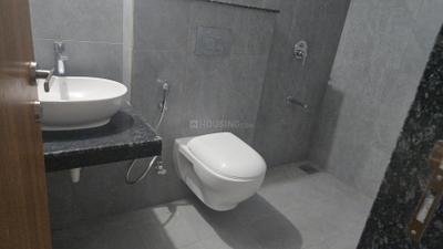 Bathroom Image of 780 Sq.ft 2 BHK Apartment / Flat for rent in Gera Planet of Joy Project II, Upper Kharadi Pune for Rs. 43000