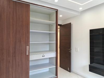 Bedroom Image of 1350 Sq.ft 3 BHK Builder Floor for sale in Paschim Vihar New Delhi for Rs. 24500000
