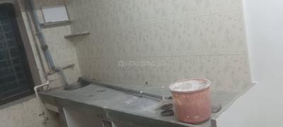 Bathroom Image of 200 Sq.ft 1 BHK Apartment / Flat for rent in Shastri Nagar Ahmedabad for Rs. 15000