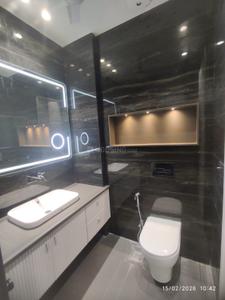 Image of 4950 Sq.ft 4 BHK Builder Floor for sale in Kailash Colony, New Delhi for Rs. 115000000