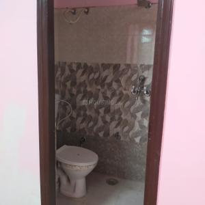 Bathroom Image of 570 Sq.ft 2 BHK Independent House for sale in MPB Mansarovar Park, Lal Kuan Ghaziabad for Rs. 4550000