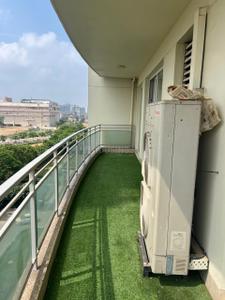 Balcony Image of 1950 Sq.ft 4 BHK Apartment / Flat for rent in DLF The Primus, Sector 82A Gurgaon for Rs. 75000
