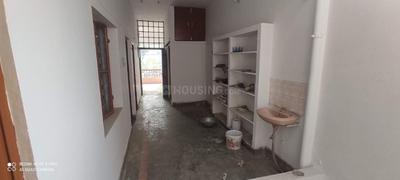 Image of 1000 Sq.ft 3 BHK Builder Floor for rent in Rajajipuram, Lucknow for Rs. 12000