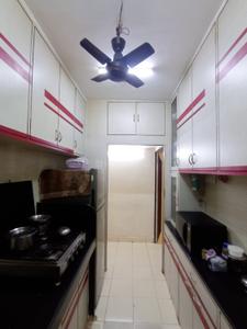 Kitchen Image of 812 Sq.ft 3 BHK Apartment / Flat for sale in Kalbadevi Mumbai for Rs. 25500000