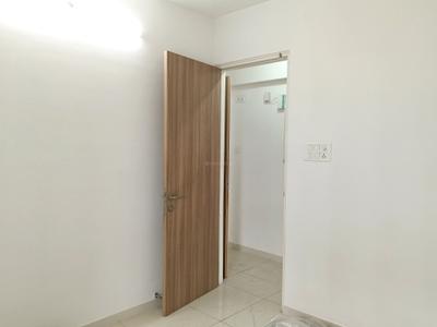 Bedroom Image of 1150 Sq.ft 3 BHK Apartment / Flat for rent in Godrej Emerald, Kasarvadavali Thane for Rs. 37985
