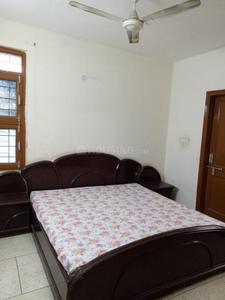 Bedroom Image of 650 Sq.ft 2 BHK Builder Floor for rent in Sector 23 Dwarka New Delhi for Rs. 34000