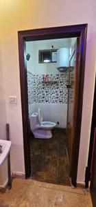 Bathroom Image of 680 Sq.ft 2 BHK Builder Floor for rent in Uttam Nagar New Delhi for Rs. 15000