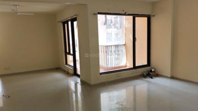 Living Room Image of 1758 Sq.ft 3 BHK Apartment / Flat for rent in Logix Blossom County, Sector 137 Noida for Rs. 43000