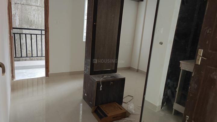 N r apartment Bedroom One 1