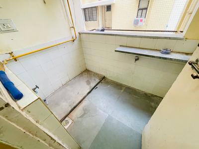 Balcony Image of 1250 Sq.ft 2 BHK Apartment / Flat for rent in Satellite Ahmedabad for Rs. 25000