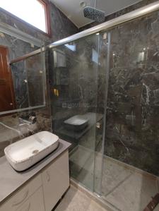 Image of 1000 Sq.ft 2 BHK Builder Floor for rent in Lajpat Nagar, New Delhi for Rs. 65000