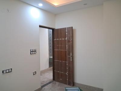 Bedroom Image of 1350 Sq.ft 3 BHK Apartment / Flat for rent in JMD V And V Homes, Sector 73 Noida for Rs. 24000