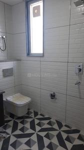 Bathroom Image of 1400 Sq.ft 3 BHK Builder Floor for sale in Patel Nagar Gurgaon for Rs. 9200000