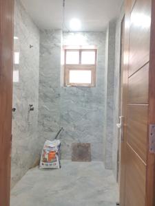 Common Bathroom Image of 2500 Sq.ft 4 BHK Builder Floor for sale in Sector 37 Faridabad for Rs. 26500000