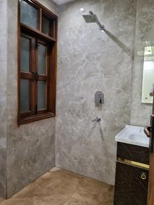 Common Bathroom Image of 950 Sq.ft 3 BHK Apartment / Flat for sale in Dream Ultra Luxury by Dream Home Buildtech, Mahavir Enclave New Delhi for Rs. 9000000