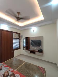 Bedroom Image of 900 Sq.ft 1 BHK Builder Floor for rent in Sector 17 Gurgaon for Rs. 30000