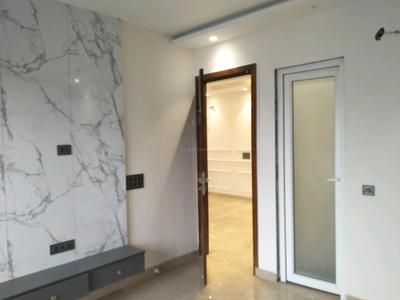 Bedroom Image of 1800 Sq.ft 3 BHK Builder Floor for sale in Vikaspuri New Delhi for Rs. 35000000
