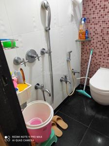 Bathroom Image of 600 Sq.ft 1 BHK Apartment / Flat for sale in God Gifts Building, Lower Parel Mumbai for Rs. 15500000