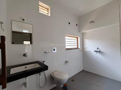 Bathroom Image of 1701 Sq.ft 2 BHK Builder Floor for rent in Porvorim Goa for Rs. 55000