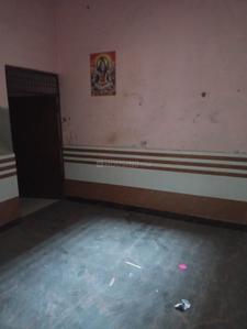 Living Room Image of 1080 Sq.ft 3 BHK Independent House for rent in Kalindi Vihar Agra for Rs. 10000