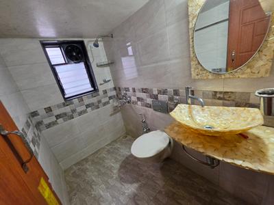 Bathroom Image of 1300 Sq.ft 4 BHK Villa for rent in Paranjape Woodland, Kothrud Pune for Rs. 59000