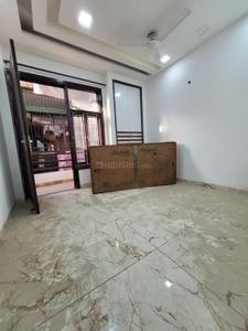 Bedroom Image of 1000 Sq.ft 3 BHK Builder Floor for sale in Mahavir Enclave New Delhi for Rs. 6000000