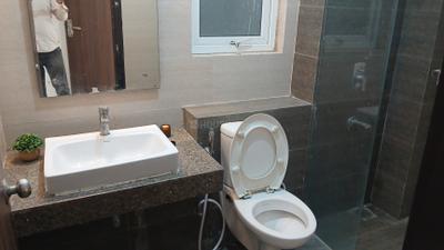 Image of 1340 Sq.ft 2 BHK Apartment / Flat for sale in Umang Winter Hills, Sector 77, Gurgaon for Rs. 14000000
