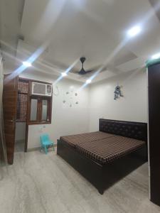Bedroom Image of 720 Sq.ft 2 BHK Builder Floor for rent in Mukherjee Nagar New Delhi for Rs. 30000