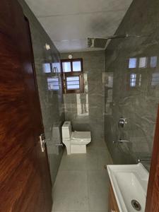 Bathroom Image of 1200 Sq.ft 3 BHK Builder Floor for sale in Shalimar Garden Ghaziabad for Rs. 6700000